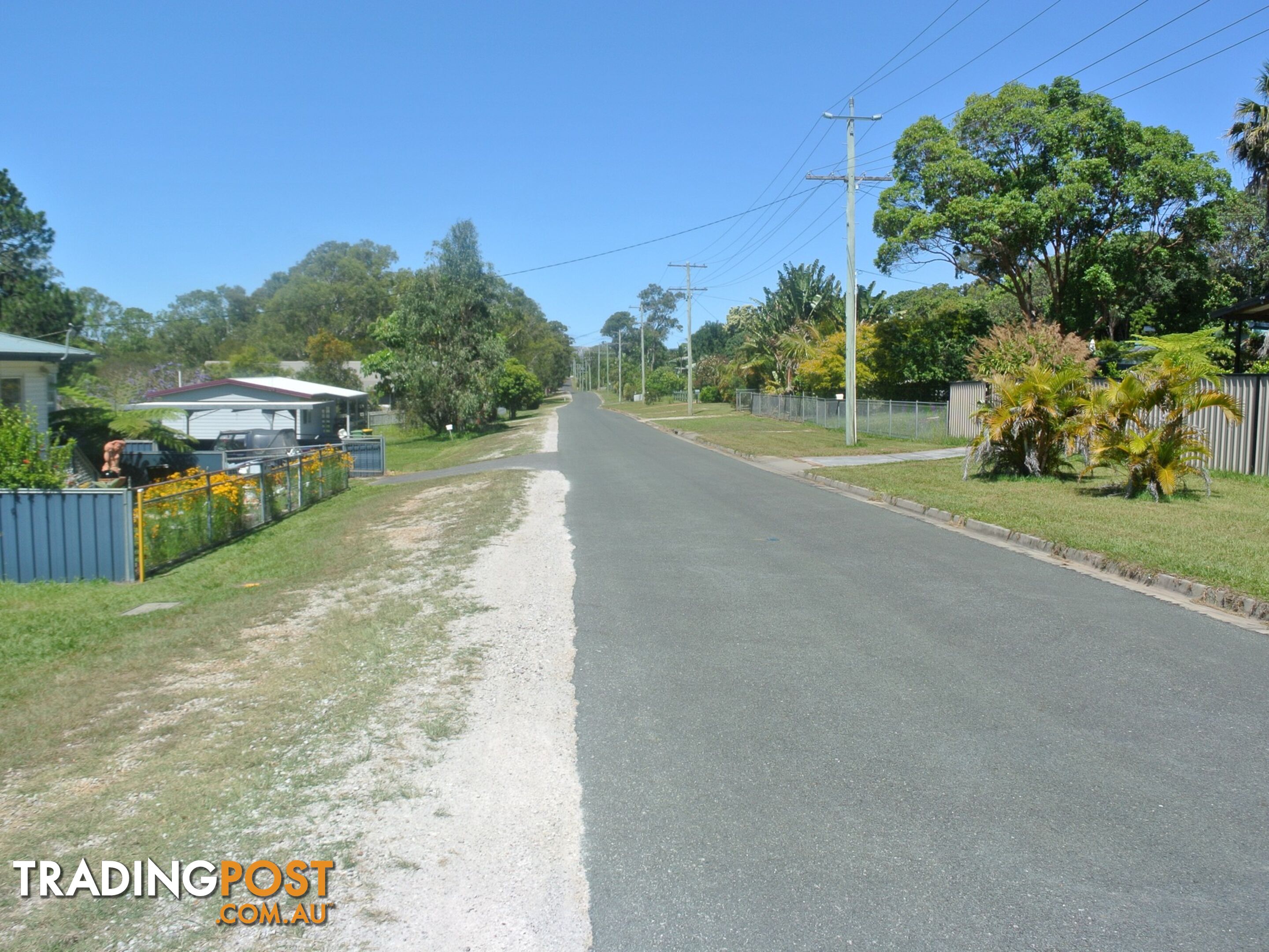 9 Francis Road MACLEAY ISLAND QLD 4184