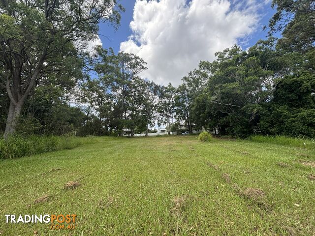 57 High Central Road MACLEAY ISLAND QLD 4184