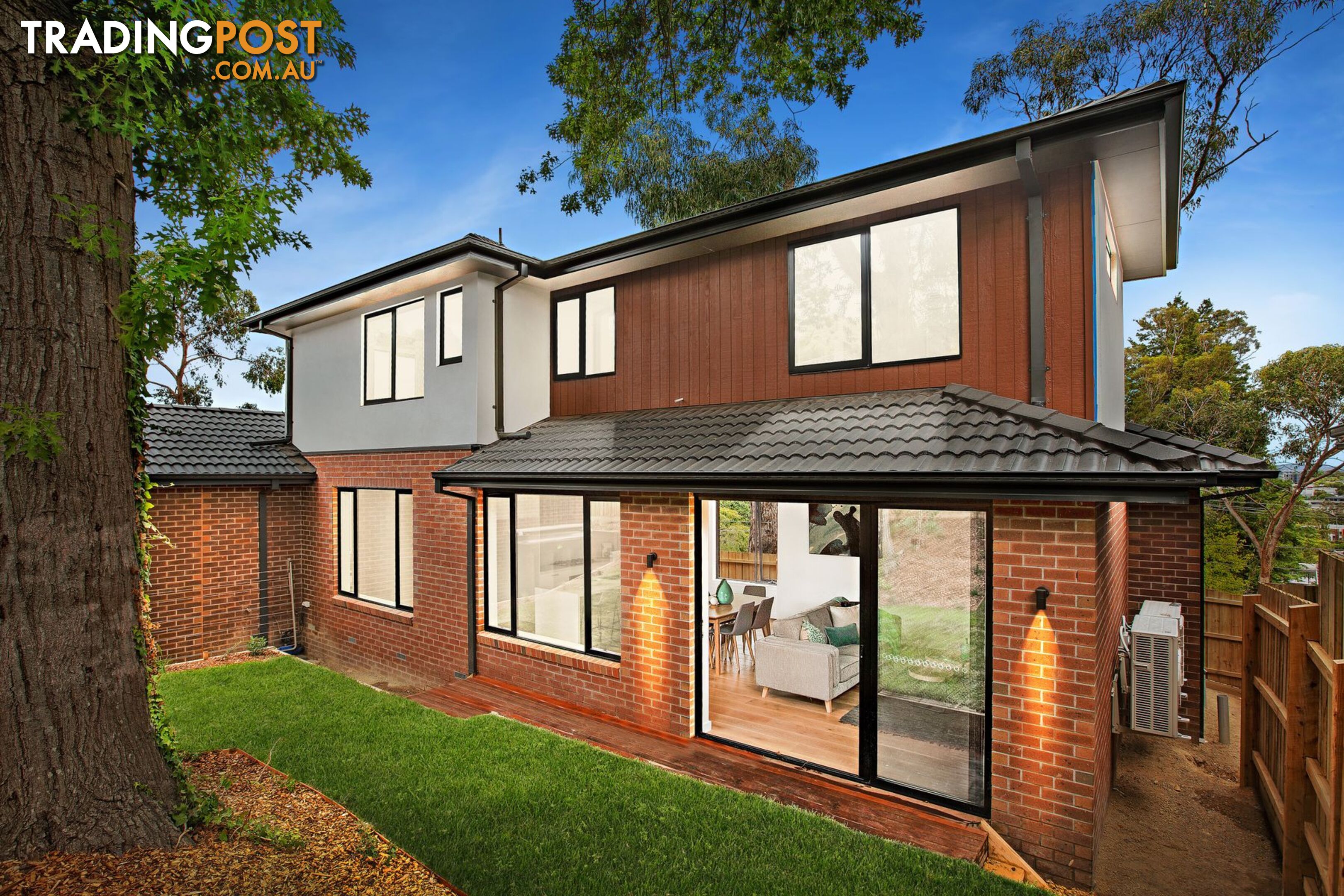 11 & 12 Pembroke Court RINGWOOD VIC 3134