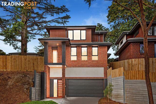 11 & 12 Pembroke Court RINGWOOD VIC 3134