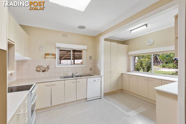 95 Campbell Street HEATHMONT VIC 3135