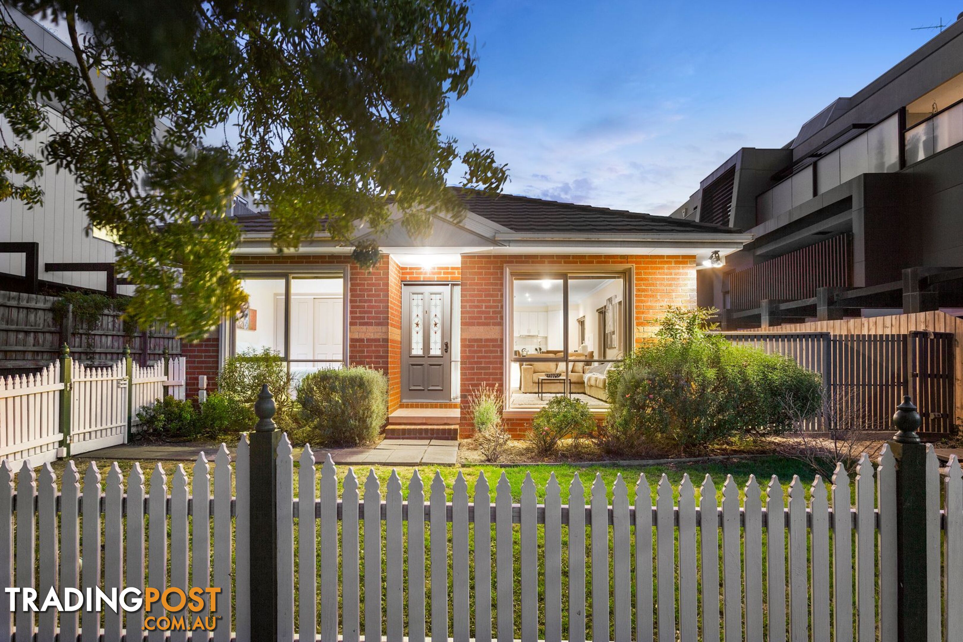 1 9 Bourke Street RINGWOOD VIC 3134