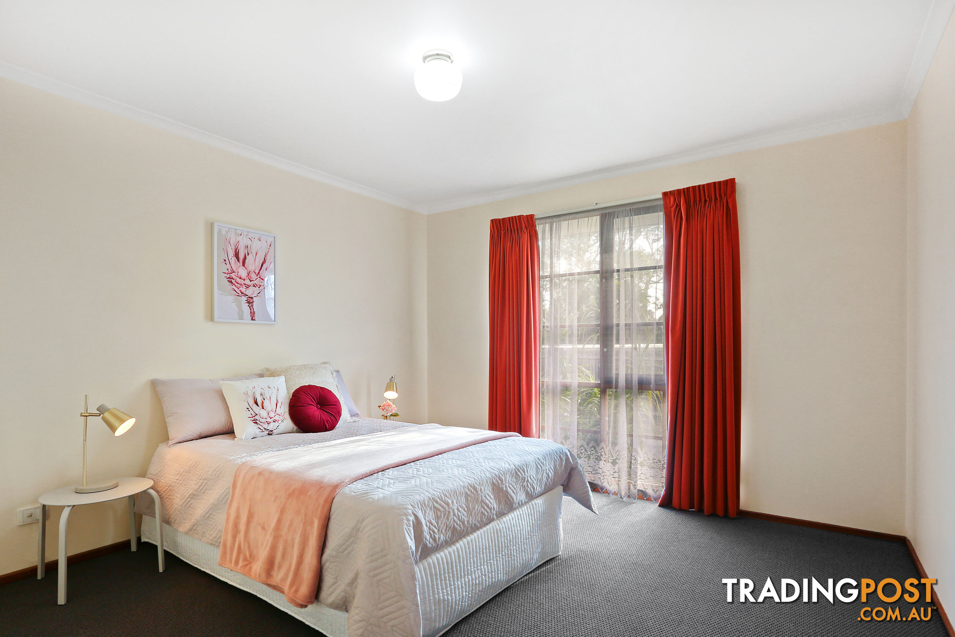 1 298 Canterbury Road HEATHMONT VIC 3135