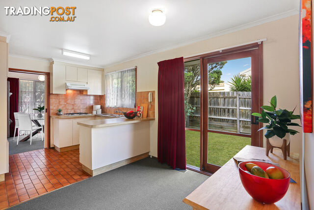 1 298 Canterbury Road HEATHMONT VIC 3135