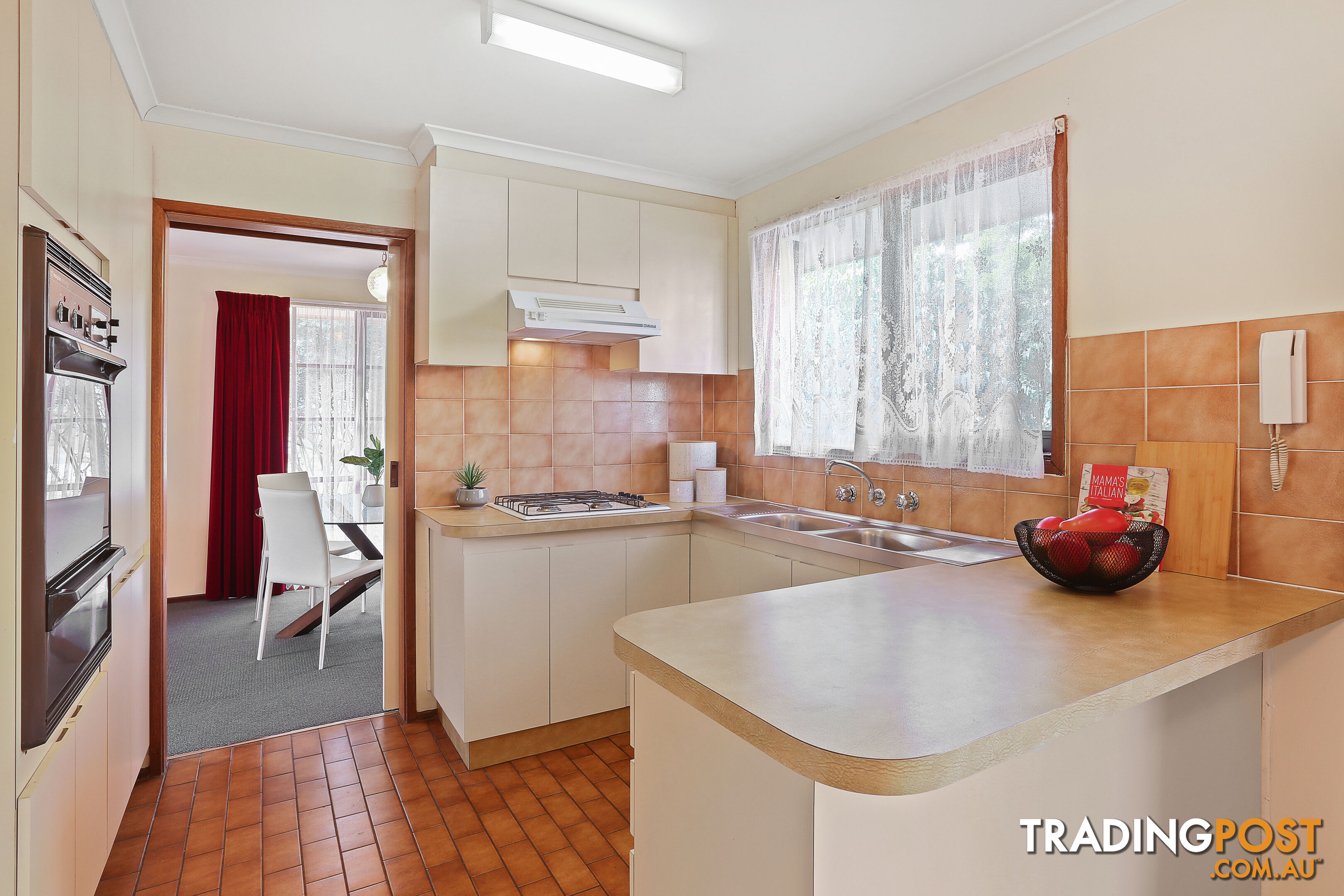 1 298 Canterbury Road HEATHMONT VIC 3135