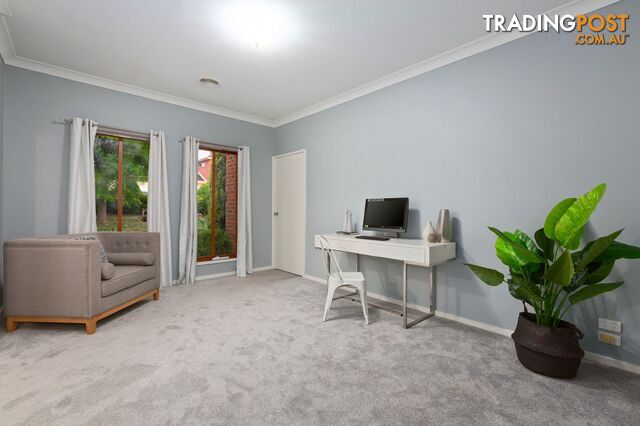 3 Selma Close LYNBROOK VIC 3975