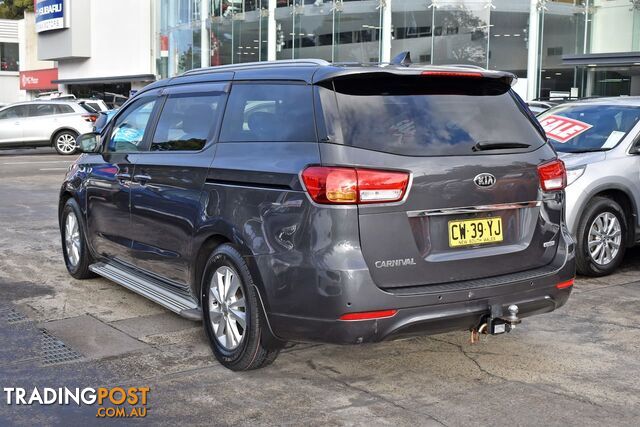 2017 KIA CARNIVAL Si YP WAGON - photo 5 of 18