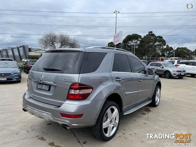 2009 MERCEDES-BENZ ML350 SUV - photo 3 of 7