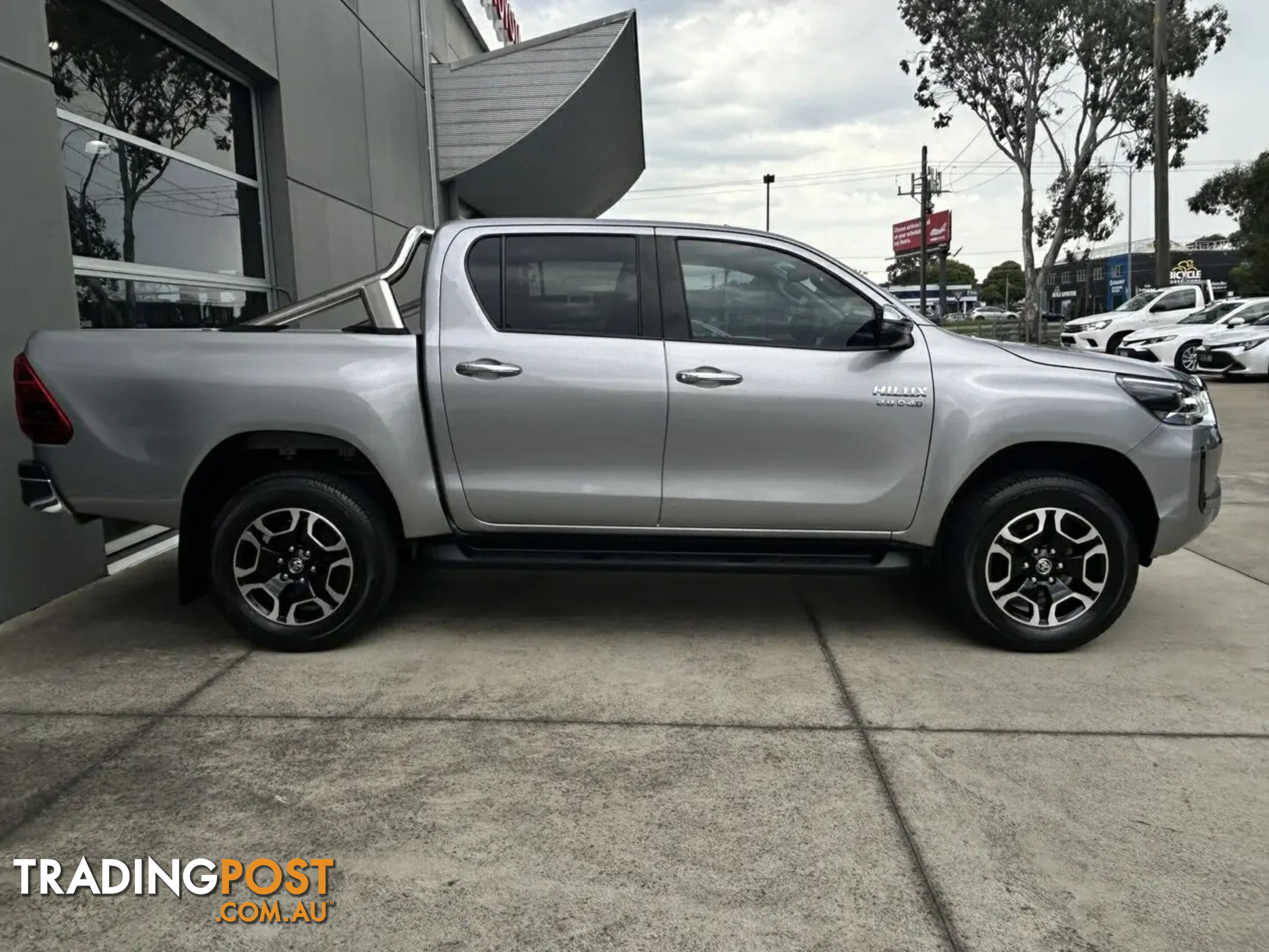 2021 TOYOTA HILUX SR5  UTILITY