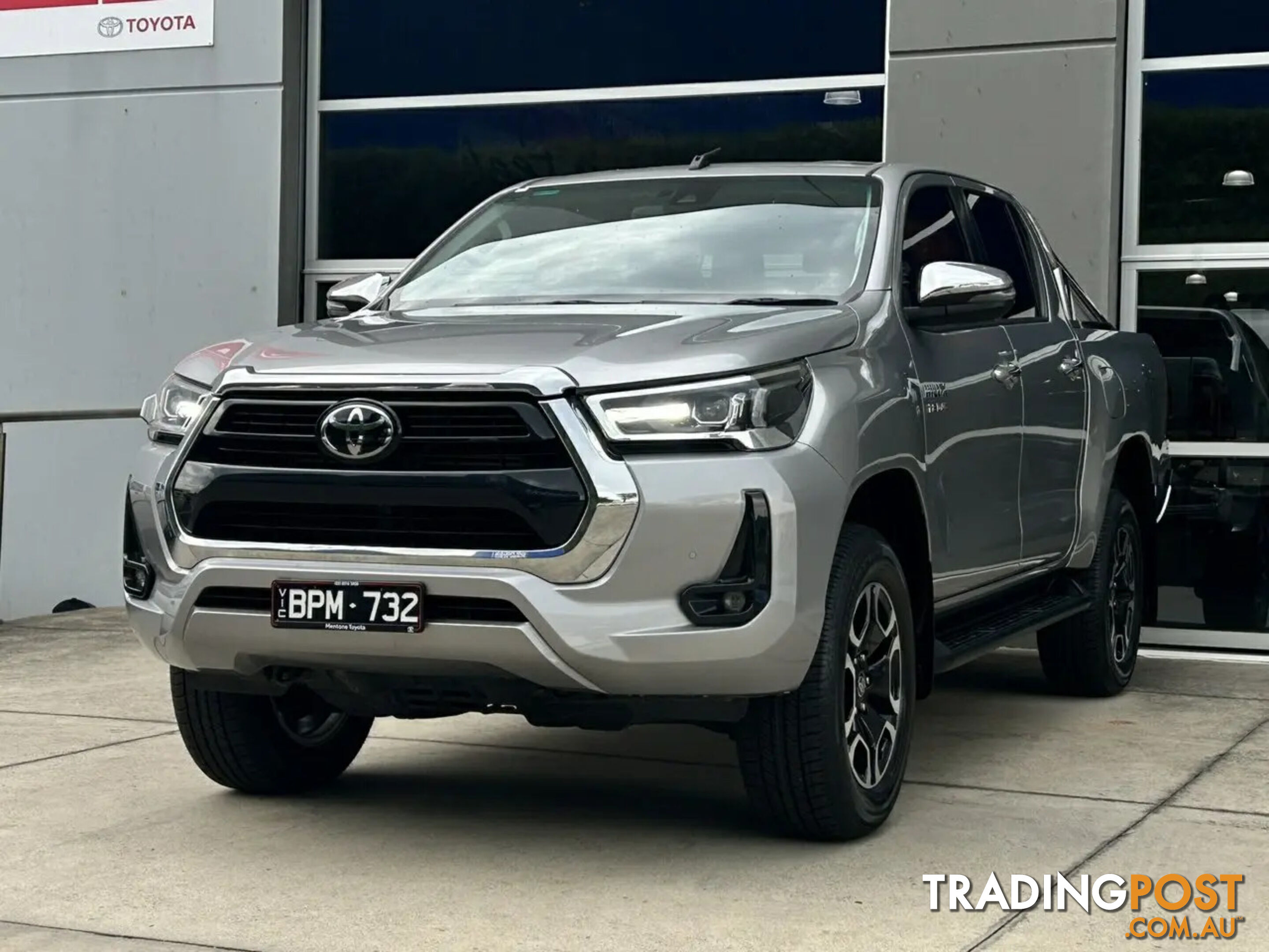 2021 TOYOTA HILUX SR5  UTILITY