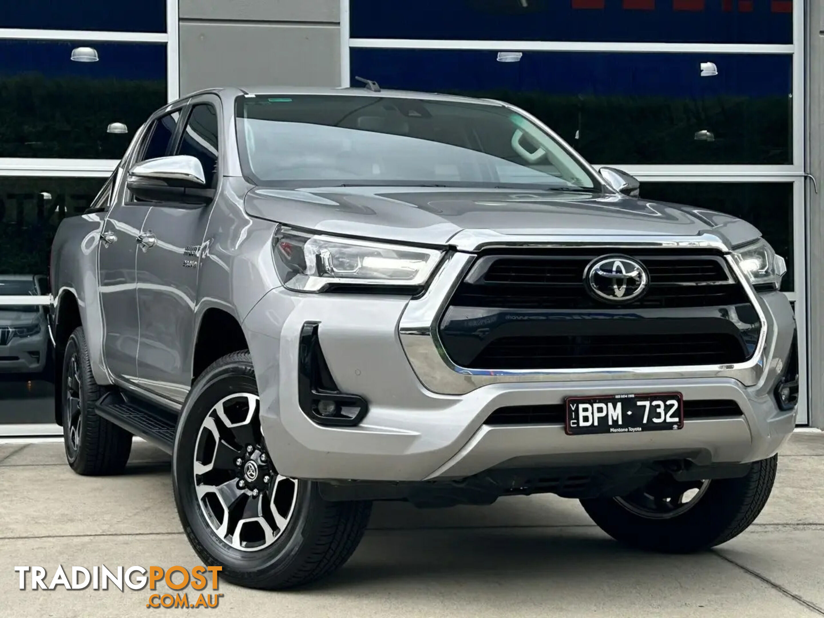 2021 TOYOTA HILUX SR5  UTILITY