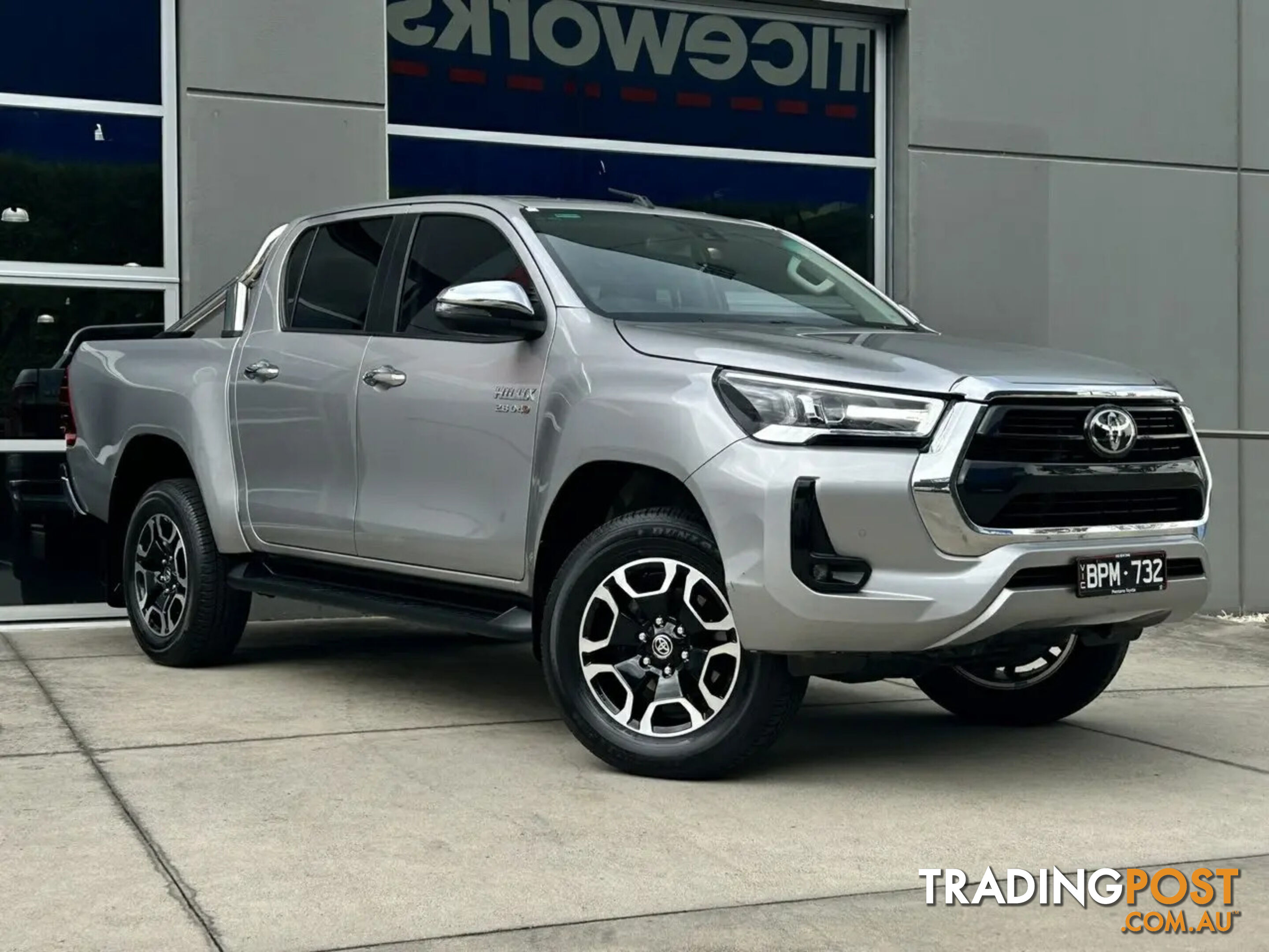 2021 TOYOTA HILUX SR5  UTILITY