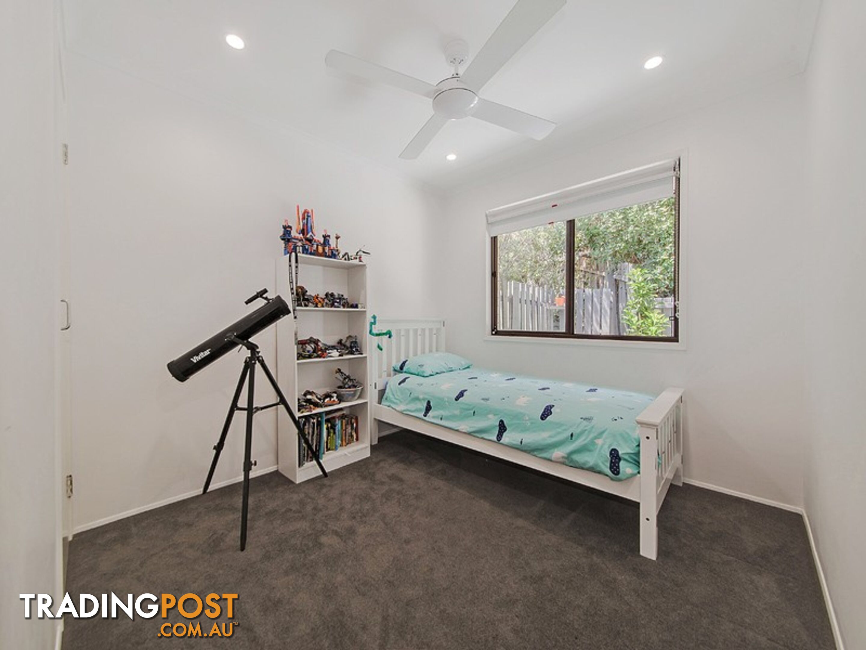 2/159 Watson Street CAMP HILL QLD 4152