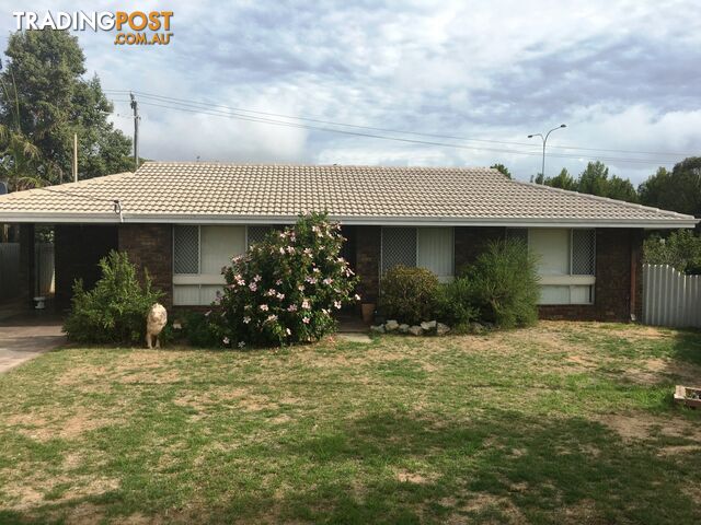 35 Leaside Way SPEARWOOD WA 6163