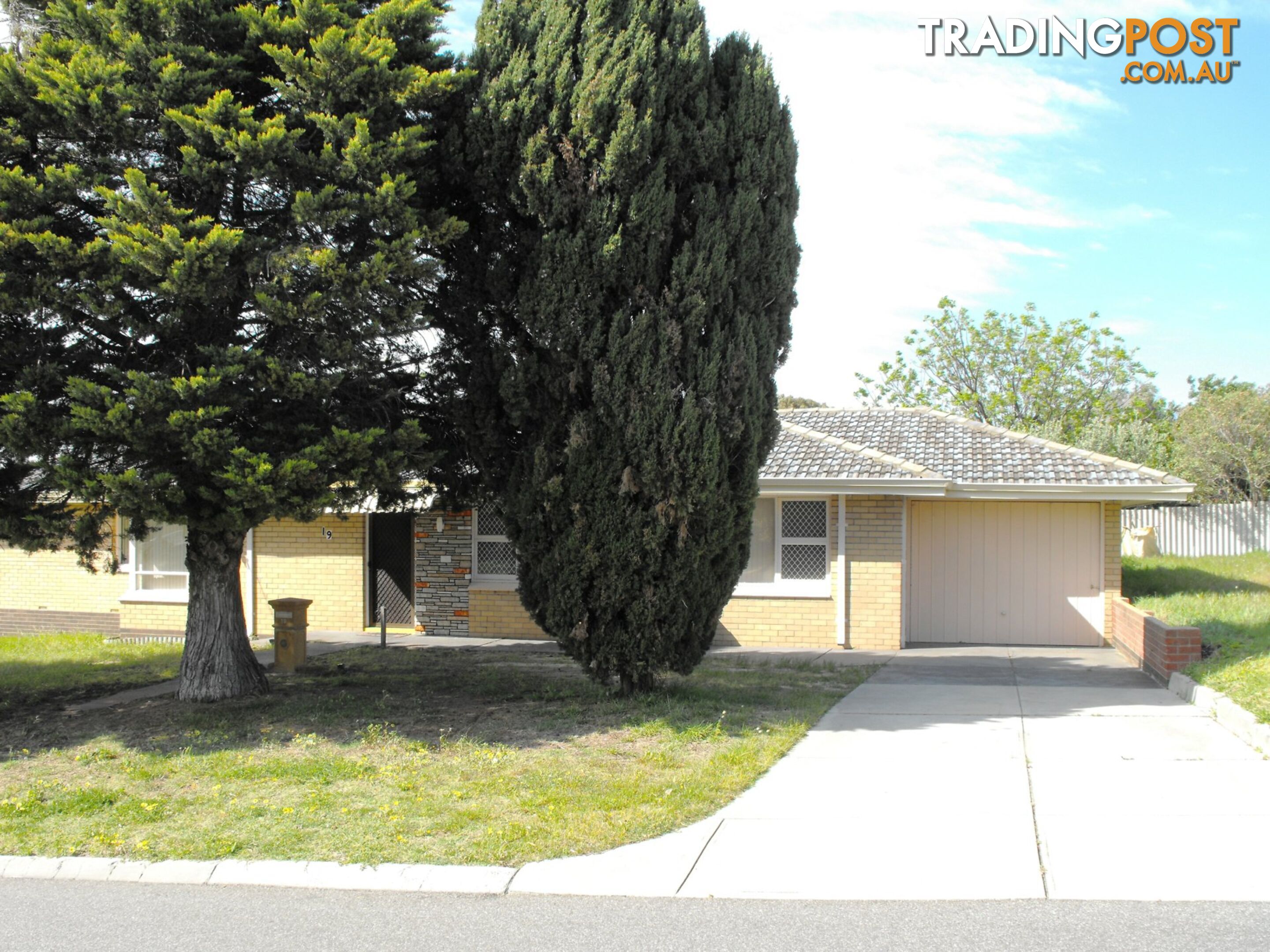 19 Ives Street HAMILTON HILL WA 6163