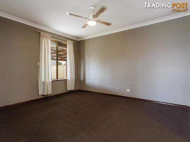 2 Bell Court ARMADALE WA 6112