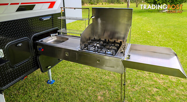 ORCA 13 HYBRID CARAVAN - photo 2 of 5