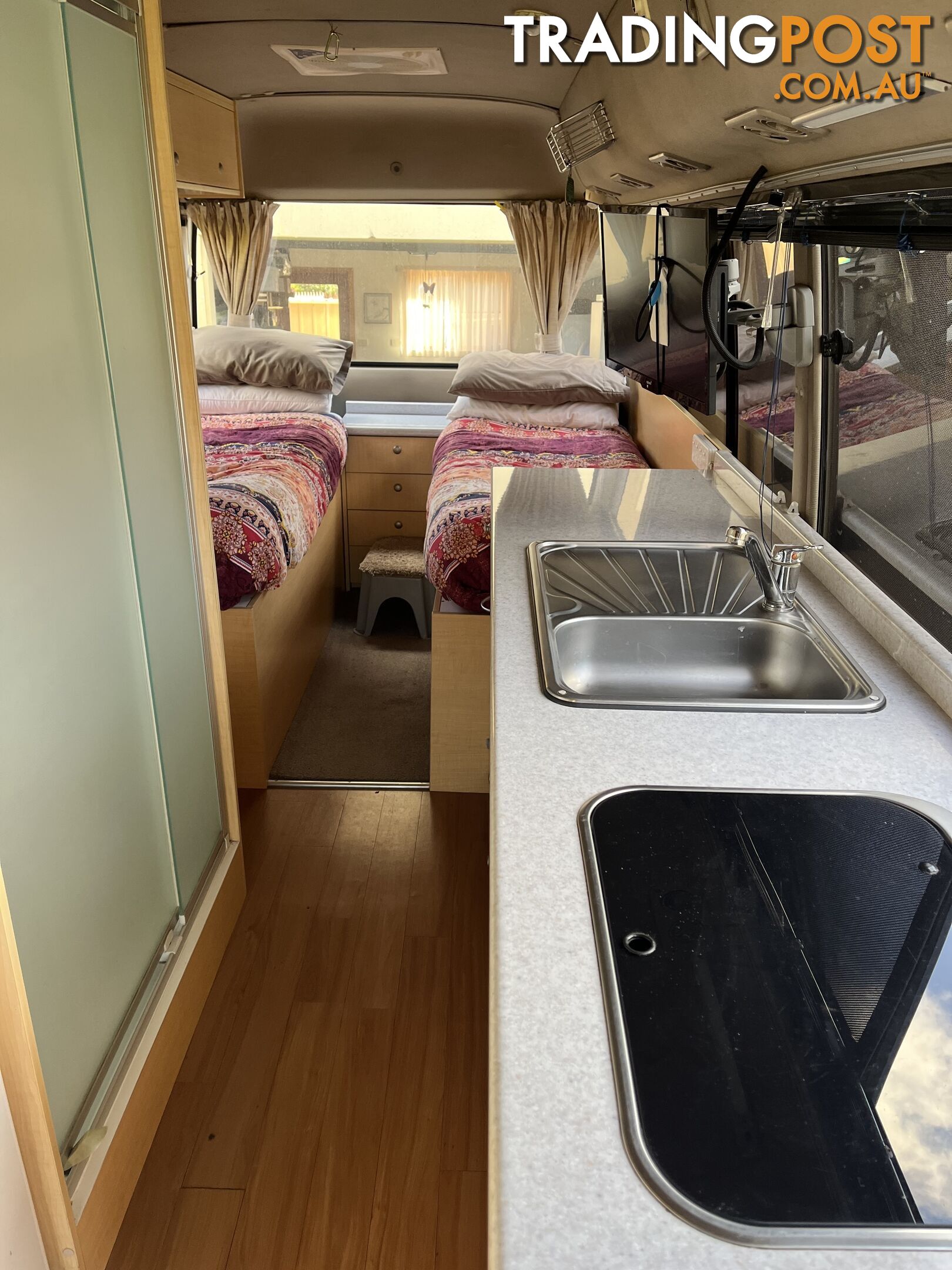 2000 TOYOTA COASTER MOTORHOME