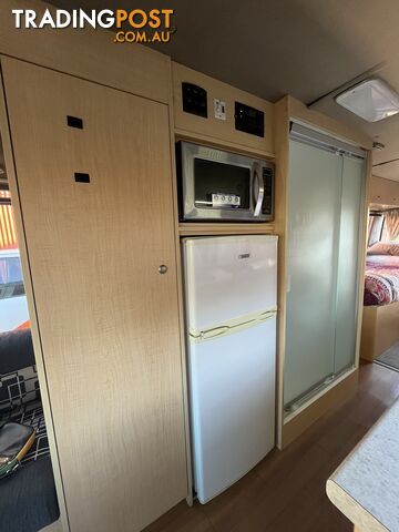 2000 TOYOTA COASTER MOTORHOME