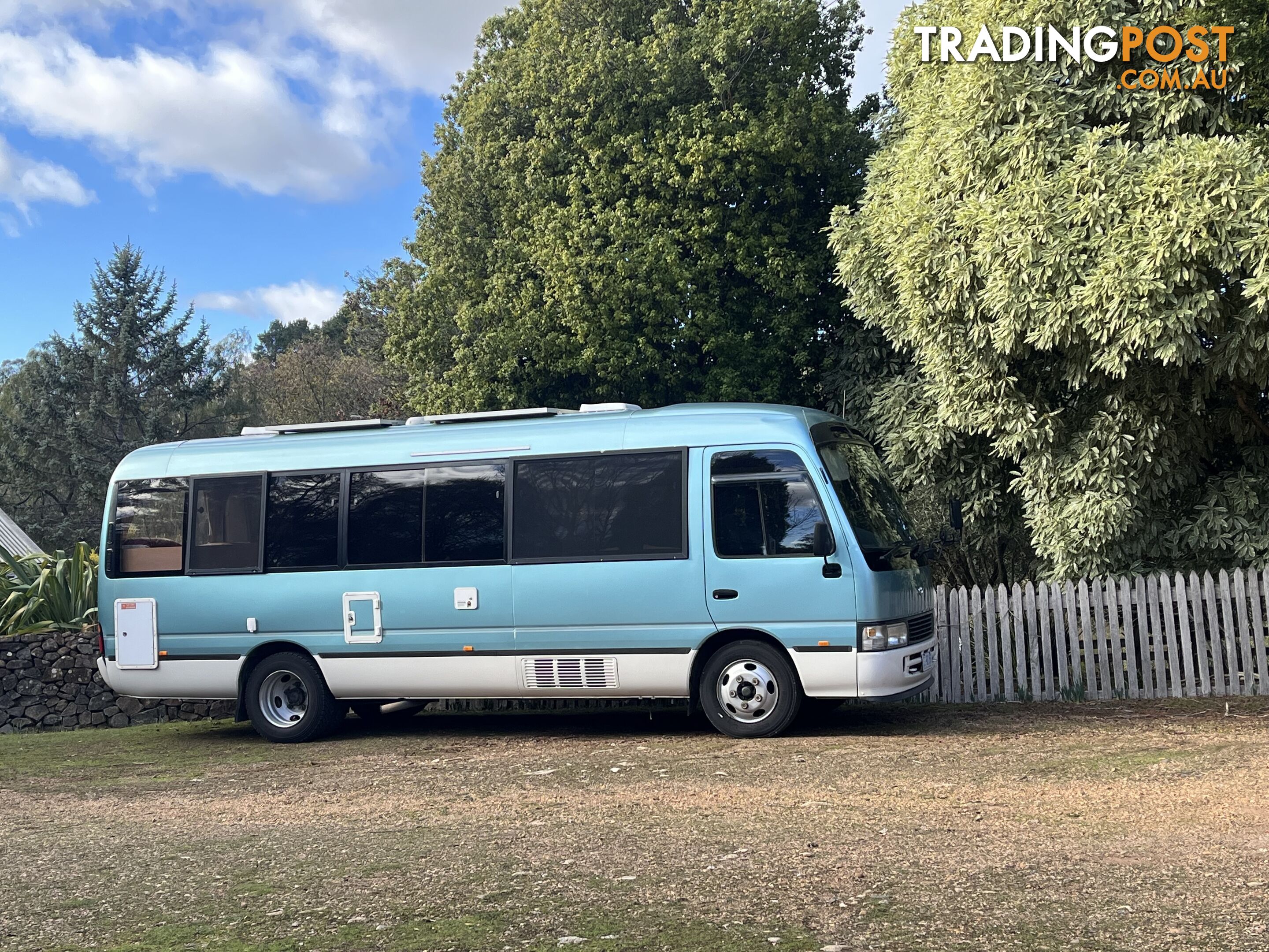 2000 TOYOTA COASTER MOTORHOME