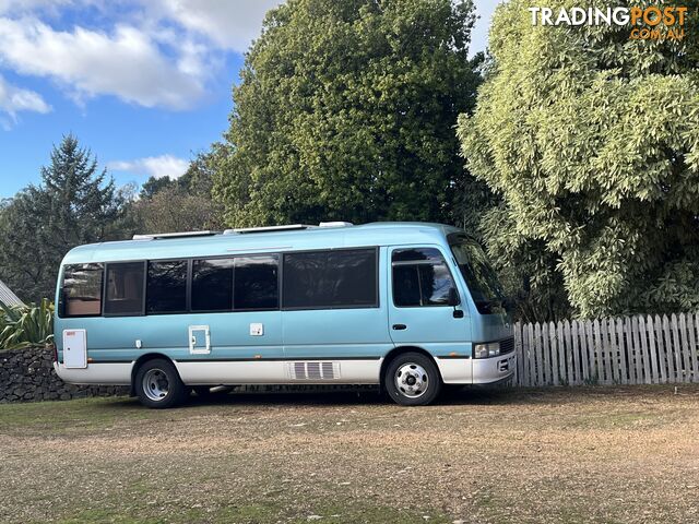 2000 TOYOTA COASTER MOTORHOME