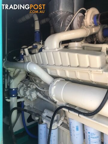 CUMMINS 650kVA GENERATOR