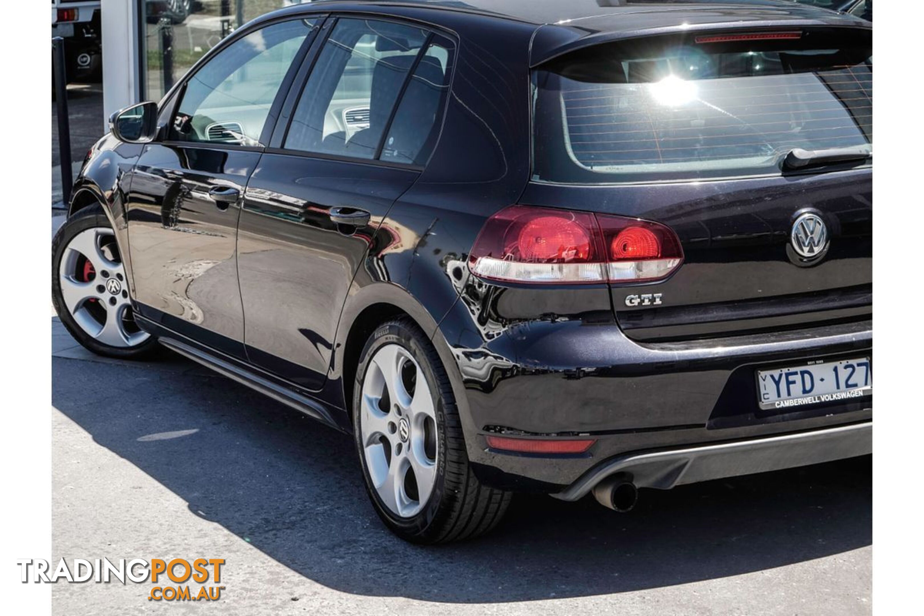 2010 VOLKSWAGEN GOLF GTI VI HATCHBACK