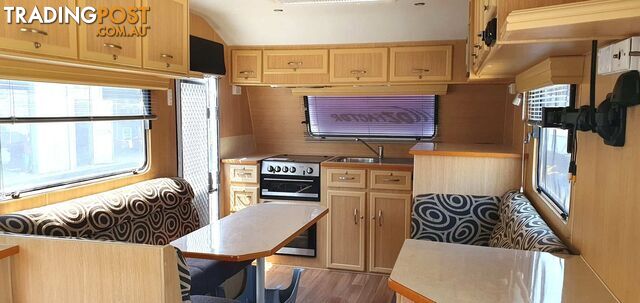 2012 FRANKLIN OZ FACTOR 186 CARAVAN NON SHOWER - photo 3 of 11