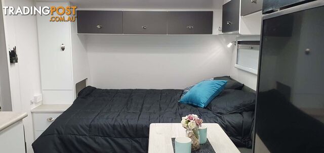 2024 OLYMPIC MARATHON 17Â6 FAMILY FULL ENSUITE - photo 2 of 23