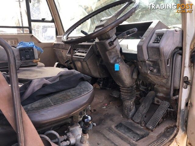 1988 MITSUBISHI FUSO FK415 2140 FK415KVL01010581