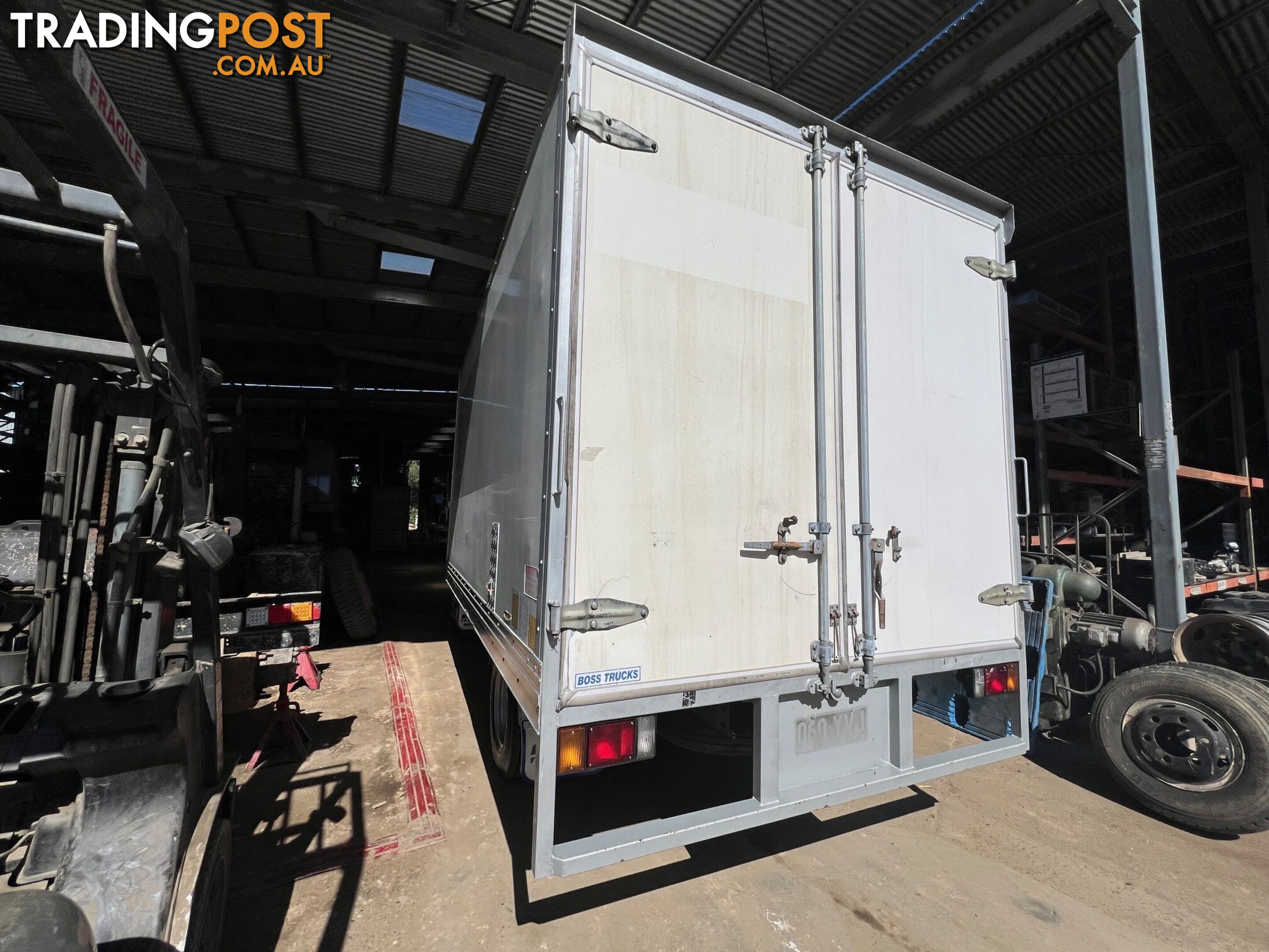 2010 MITSUBISHI FUSO CANTER FE84 2225 JLFFE84DE0KJ10151