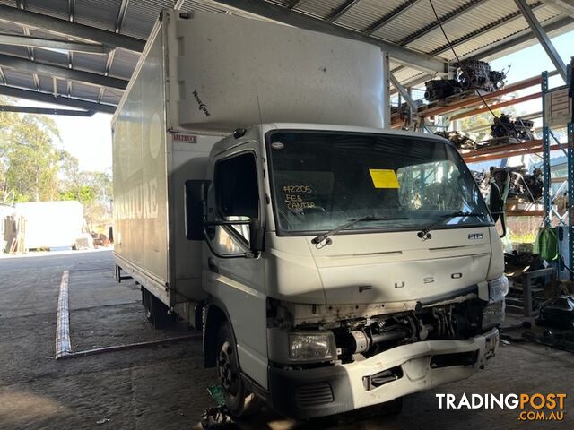 2014 MITSUBISHI FUSO CANTER 515 2205 JLFFEB21E0KJ10976