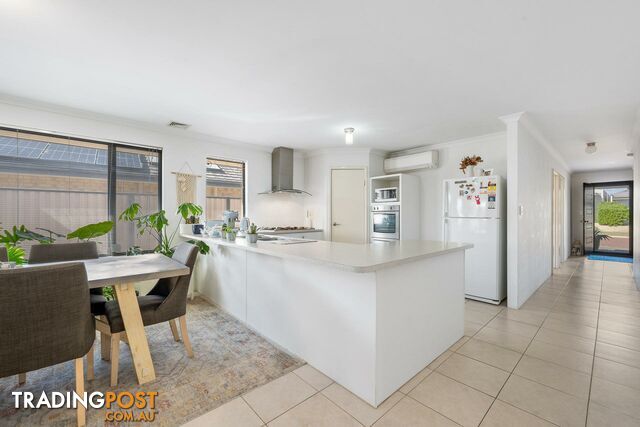 14 Teocote Crescent AUBIN GROVE WA 6164