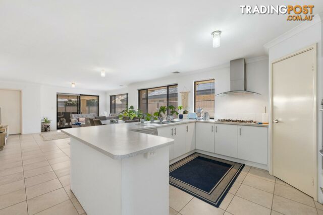 14 Teocote Crescent AUBIN GROVE WA 6164