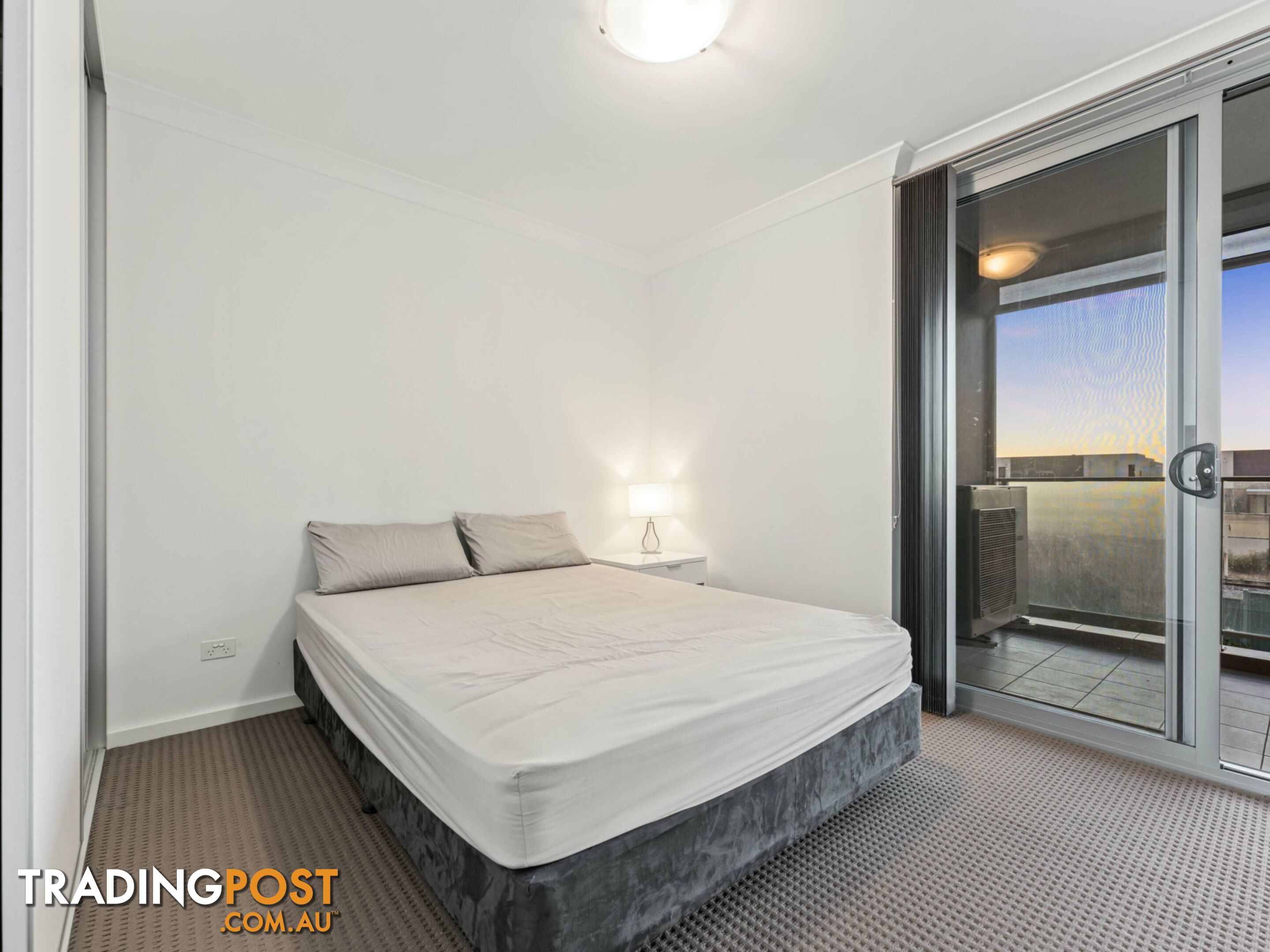 Unit 13/25 O'Connor Close NORTH COOGEE WA 6163