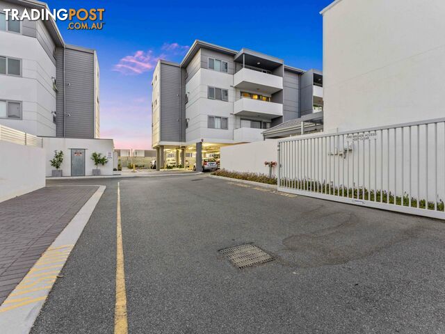 Unit 13/25 O'Connor Close NORTH COOGEE WA 6163