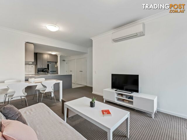 Unit 13/25 O'Connor Close NORTH COOGEE WA 6163