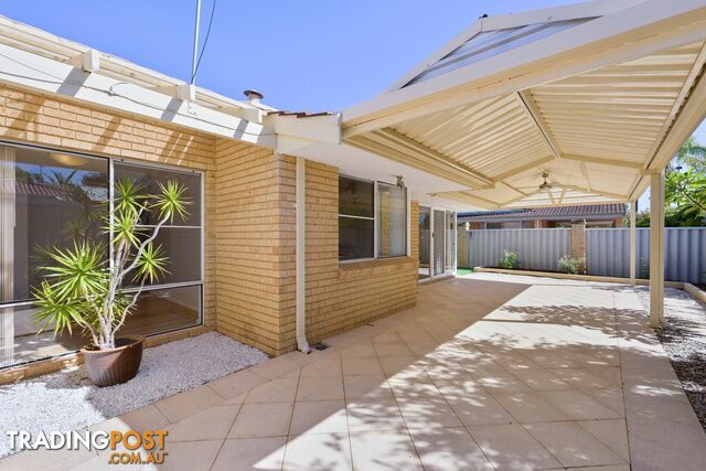 2/437B Riverton Drive East SHELLEY WA 6148