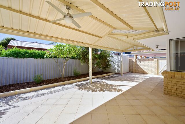 2/437B Riverton Drive East SHELLEY WA 6148