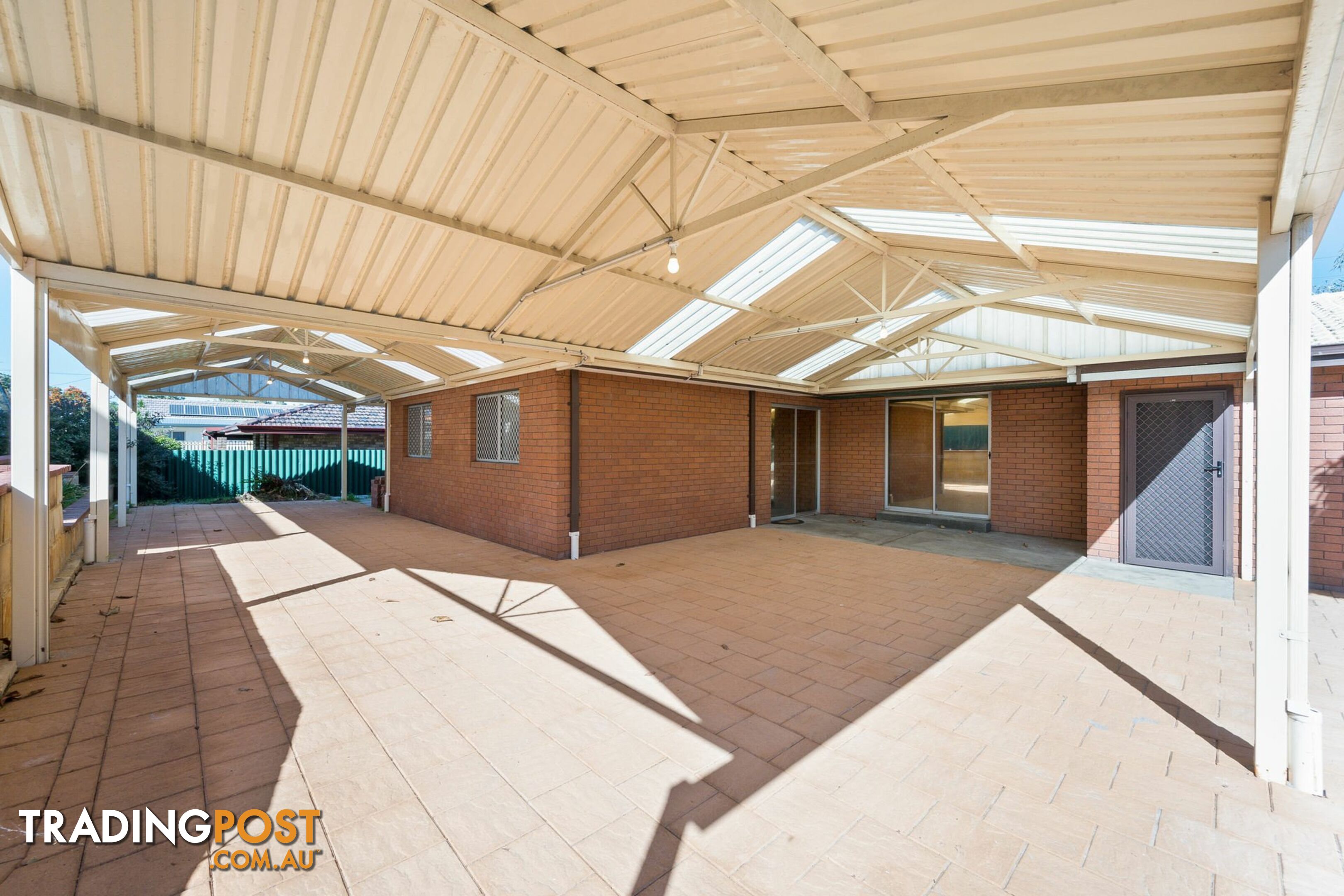 2 Barbette Road WILLETTON WA 6155