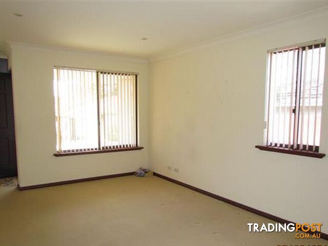 Villa 2/9 Eleanor Street COMO WA 6152