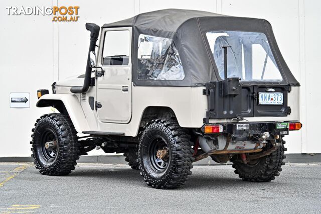 1975 TOYOTA LANDCRUISER FJ40 - photo 2 of 23