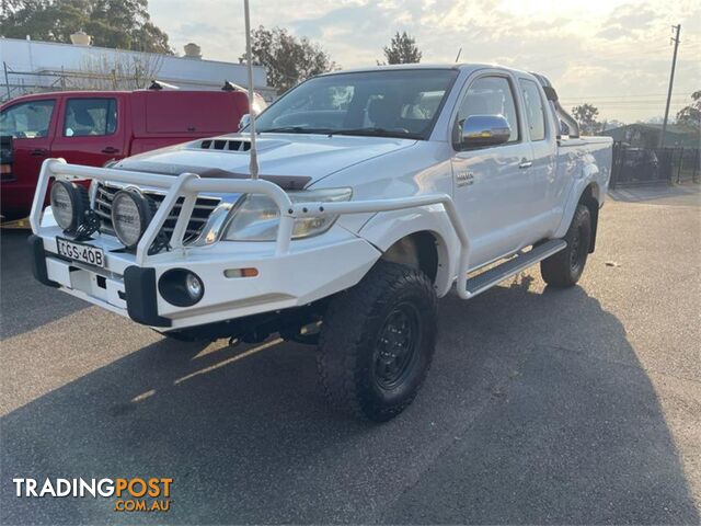 2012 TOYOTA HILUX SR5(4X4) KUN26RMY12 X CAB P/UP - photo 2 of 47