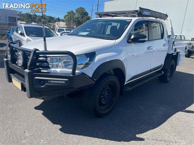 2017 TOYOTA HILUX SR(4X4) GUN126RMY17 DUAL C/CHAS