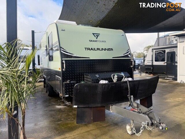 2024 SEASCAPE CARAVANS 21 TRAILRUNNER FAMILY