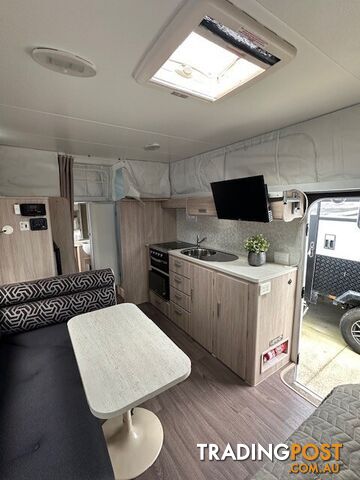 2017 JAYCO STARCRAFT OUTBACK 18'6" - photo 4 of 14