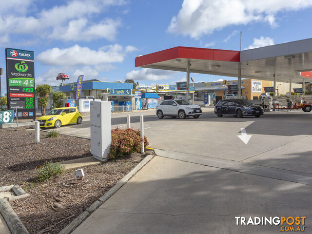 Woolworths/Caltex 123-125 Condon Street BENDIGO VIC 3550