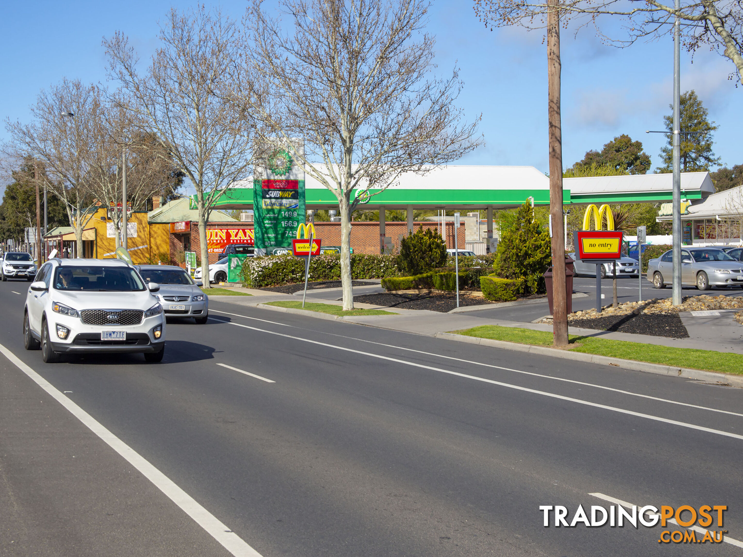 BP 172 Calder Highway (High Street) BENDIGO VIC 3550