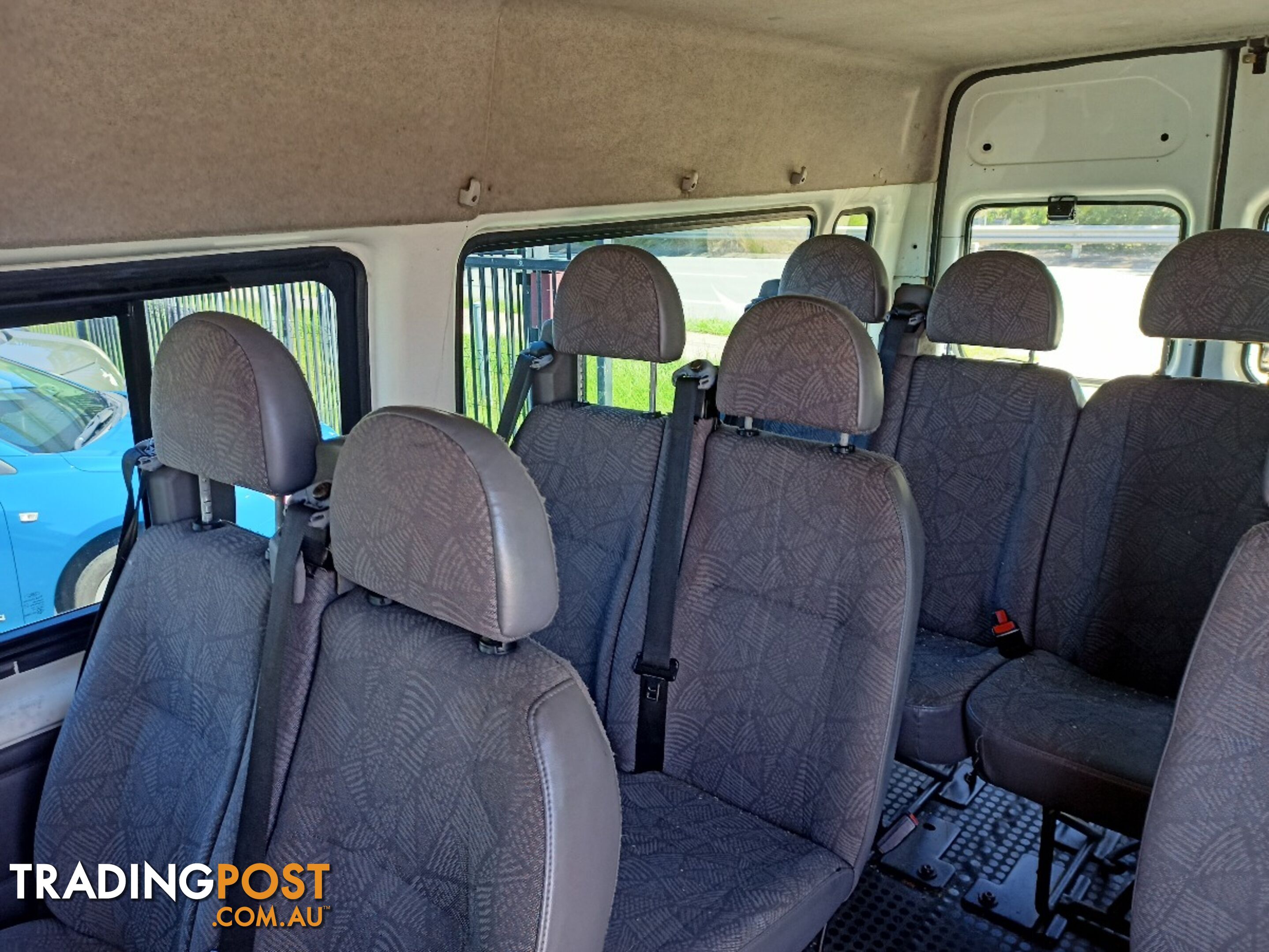 2003 FORD TRANSIT 12 SEAT VH BUS