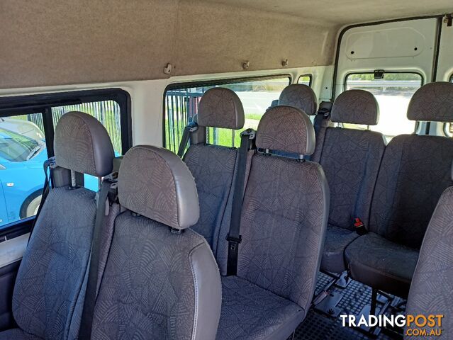 2003 FORD TRANSIT 12 SEAT VH BUS